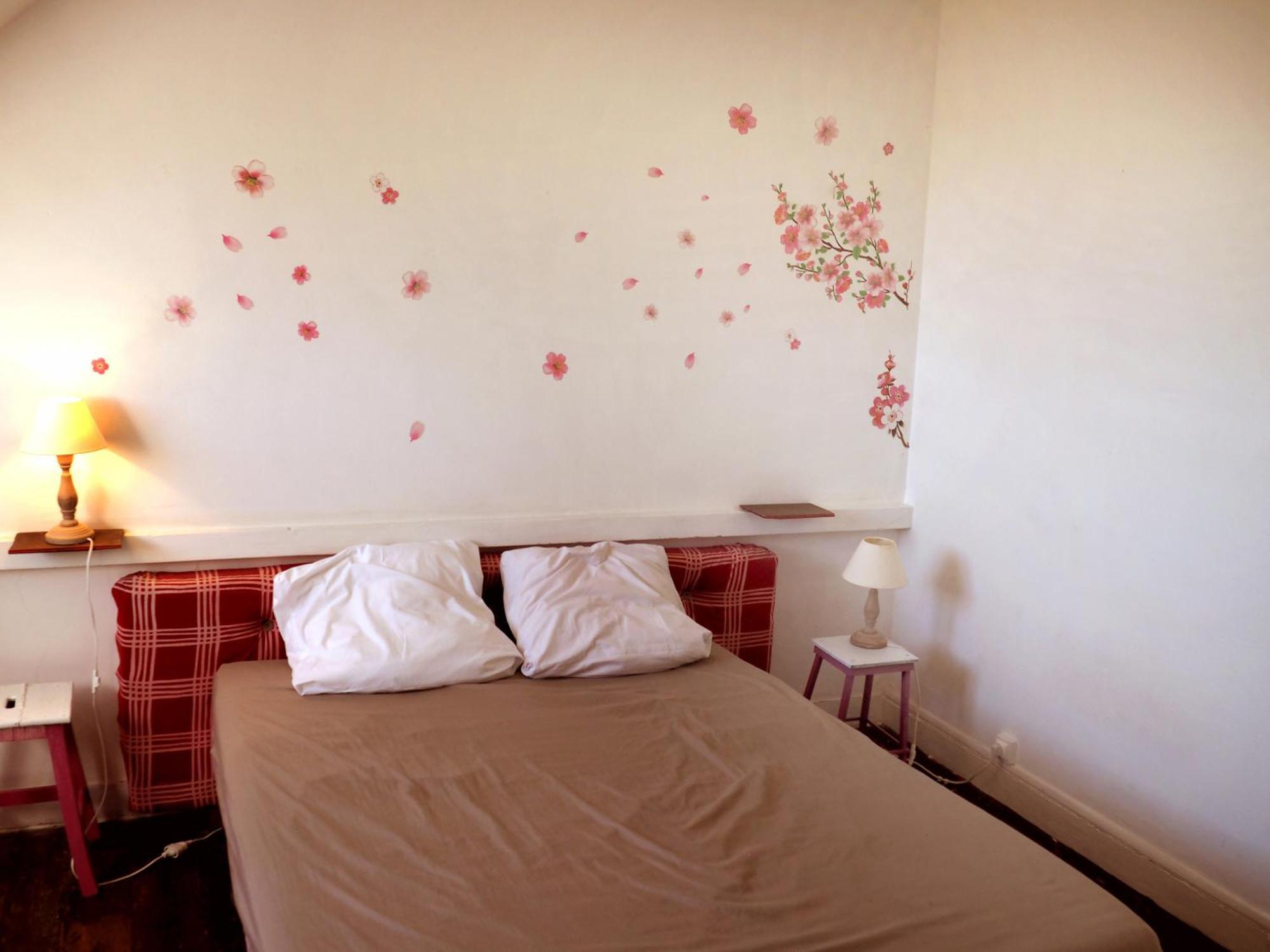 Les Gites Du Couvent Alternatif Camlez Quarto foto